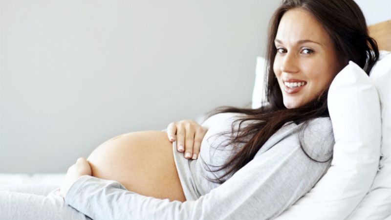Phụ nữ đã lập gia đình mơ thấy có thai - cuộc sống đang phát triển tốt