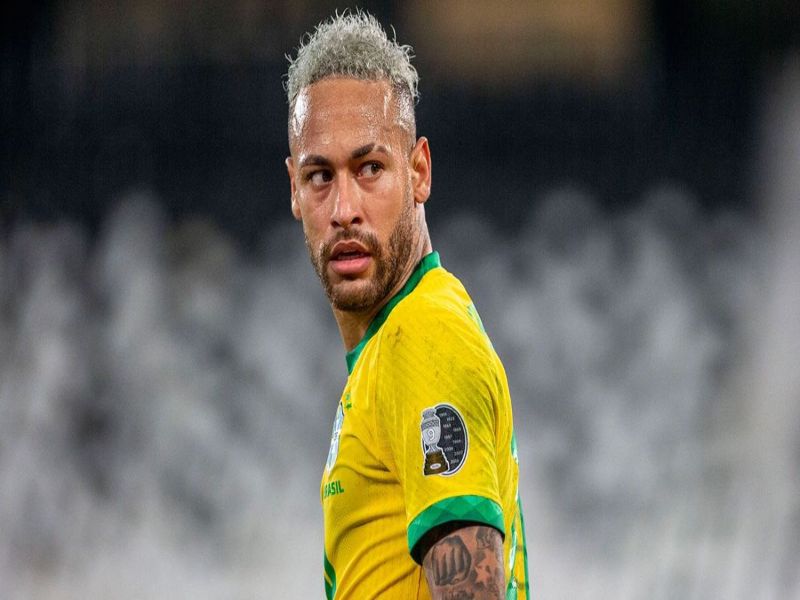 Dù Neymar bao nhiêu tuổi thì vẫn luôn giữ vững phong độ thi đấu